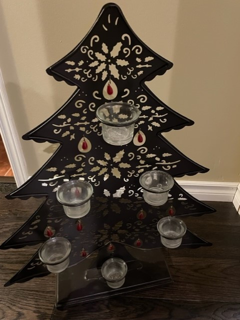 Rustic - Metal Christmas Tree - Candle Holder in Holiday, Event & Seasonal in Ottawa - Image 2