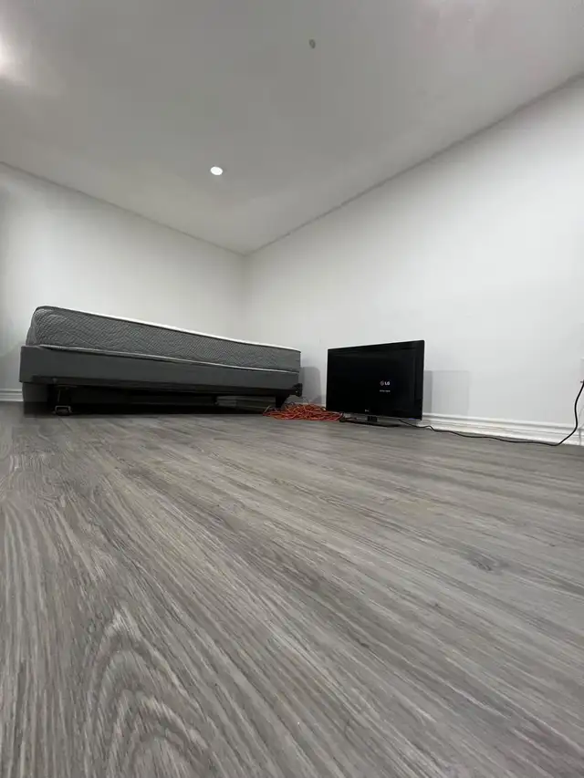 Chambre Privé \ Private Room -  Full house \ Maison in Room Rentals & Roommates in City of Montréal - Image 3