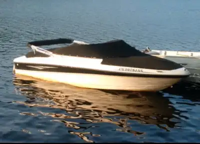 GET YOUR BOAT AT A DISCOUNT FOR THIS SEASON!!!!! THIS WEEKEND ONLY!!!!! Price is reduced and Firm. G...
