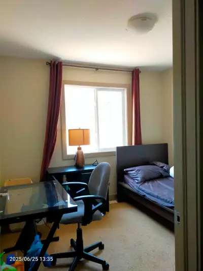 Room Windermere south west Edmonton