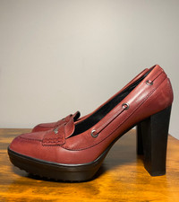 Tod's Women's Leather Heels `(Penny Loafer Style) Sz 39.5