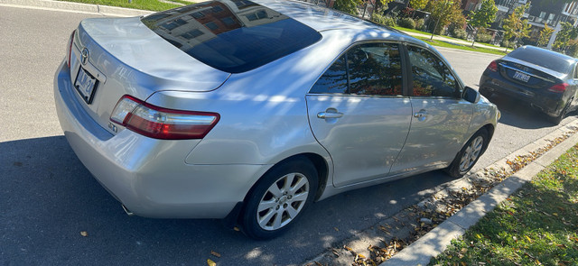 camry hybrid in Cars & Trucks in City of Toronto - Image 2