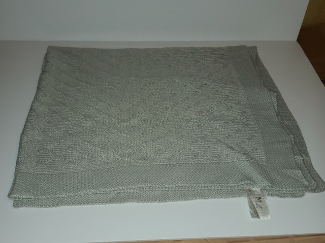 Koala Baby Grey Blanket Weave Sweater Knit Diamond Patterns in Cribs in Truro - Image 4