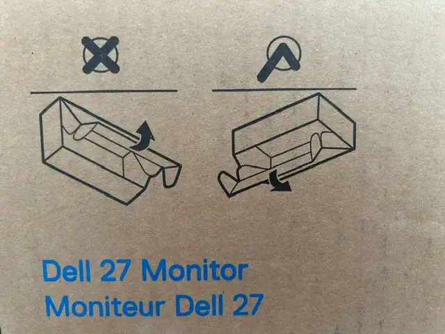 Dell SE2722HX 27 inch LED Monitor - Excellent Condition in Monitors in Oakville / Halton Region - Image 6