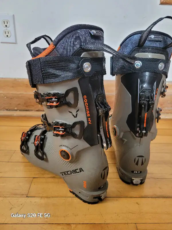 Bottes Tecnica 26.5 Ski de randonnée alpine in Ski in City of Montréal - Image 3