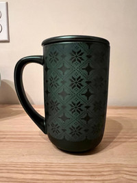 David’s Tea Green Metallic Pattern Mug with lid
