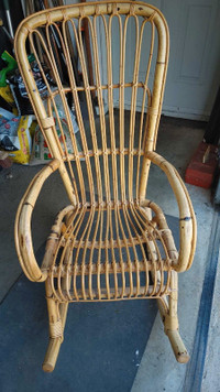 Chaise en rotin vintage