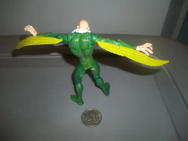 Marvel Vulture figure in Toys & Games in City of Montréal - Image 4