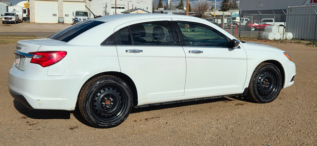 2012 Chrysler 200 in Cars & Trucks in Edmonton - Image 3