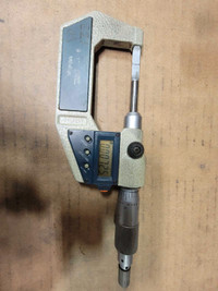Mitutoyo blade micrometer 