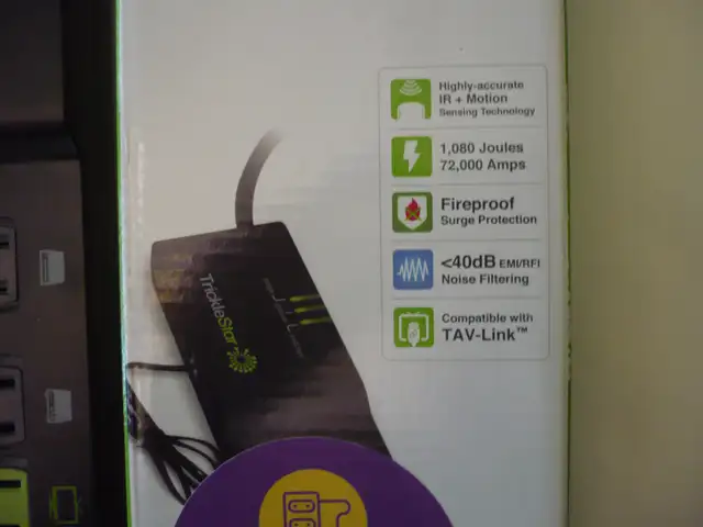 TRICKLE STAR – 7 AV ADVANCED POWER STRIP in Other in Barrie - Image 3