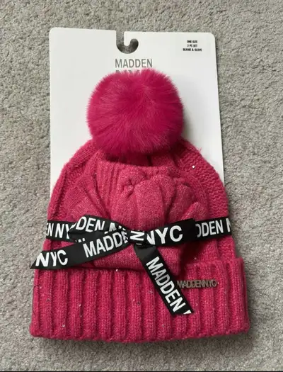 Madden NYC Beanie & Glove Set - New, View more