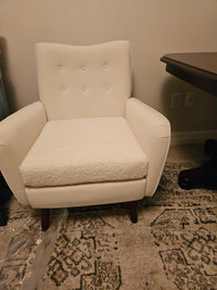 Accent chairs (2)