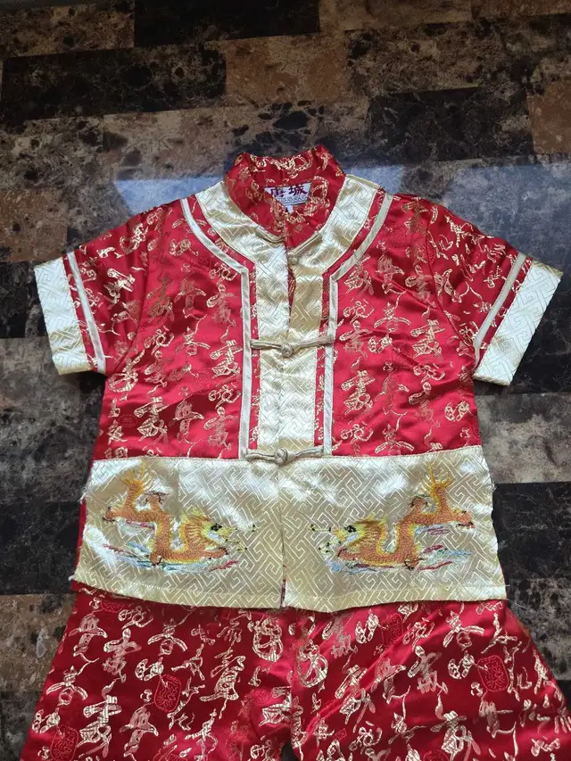 New Chinese Boys Tang Suit Set For Traditional Luna New Yea in Clothing - 4T in Edmonton - Image 4
