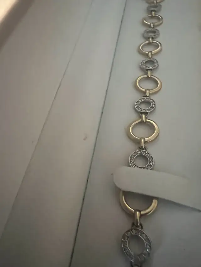 10 k diamond bracelet in Jewellery & Watches in Edmonton - Image 3