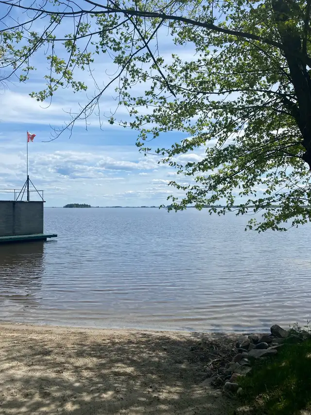 Lake Nipissing Cottage For Rent. Private Getaway in Ontario in Canada - Image 4
