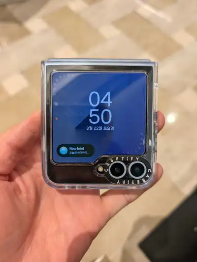 Samsung Galaxy Z Flip6 256GB, View more