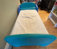 Fisher Price kids bed with mattress