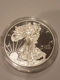 LIBERTY 2015 USA SILVER-PLATED COIN