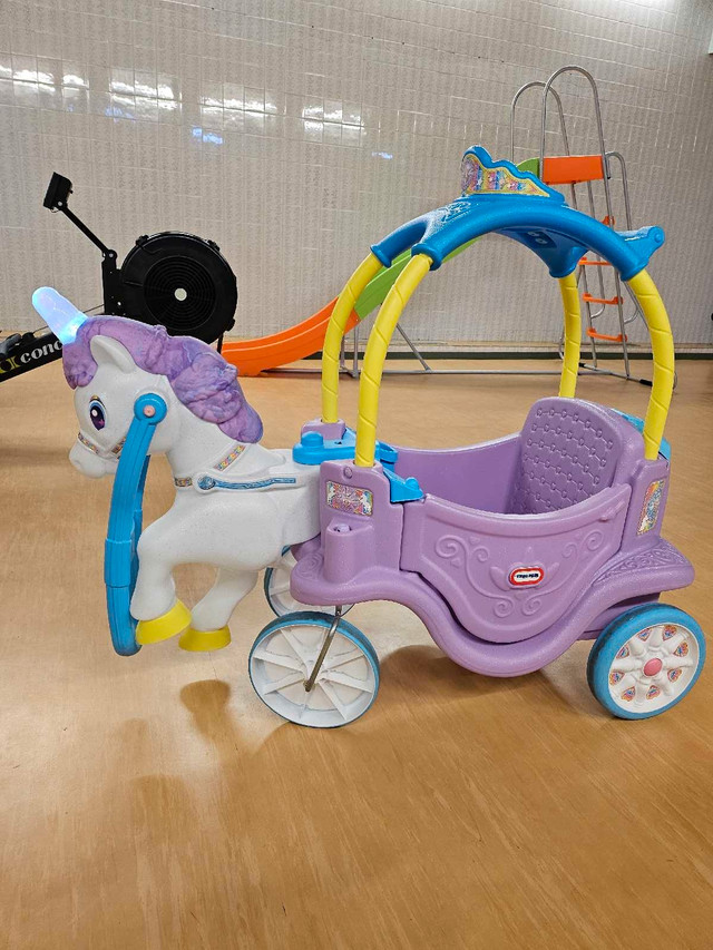 Little Tikes magical unicorn carriage ride on in Toys & Games in Edmonton