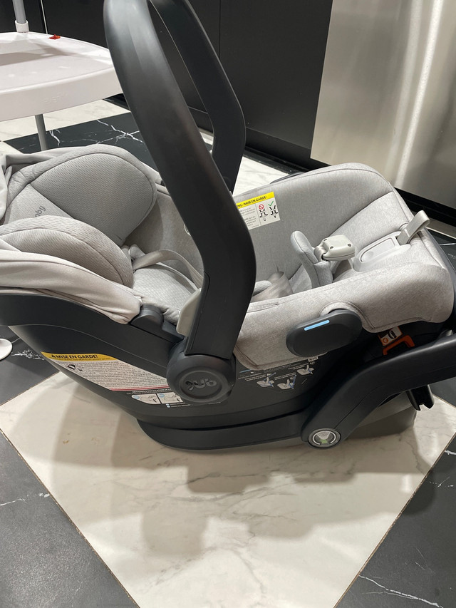 Uppababy Mesa V2 Infant Car seat in Strollers, Carriers & Car Seats in Windsor Region