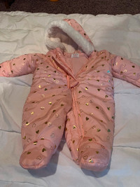 Infant Child’s Plsce Snowsuit Size 0-3 months