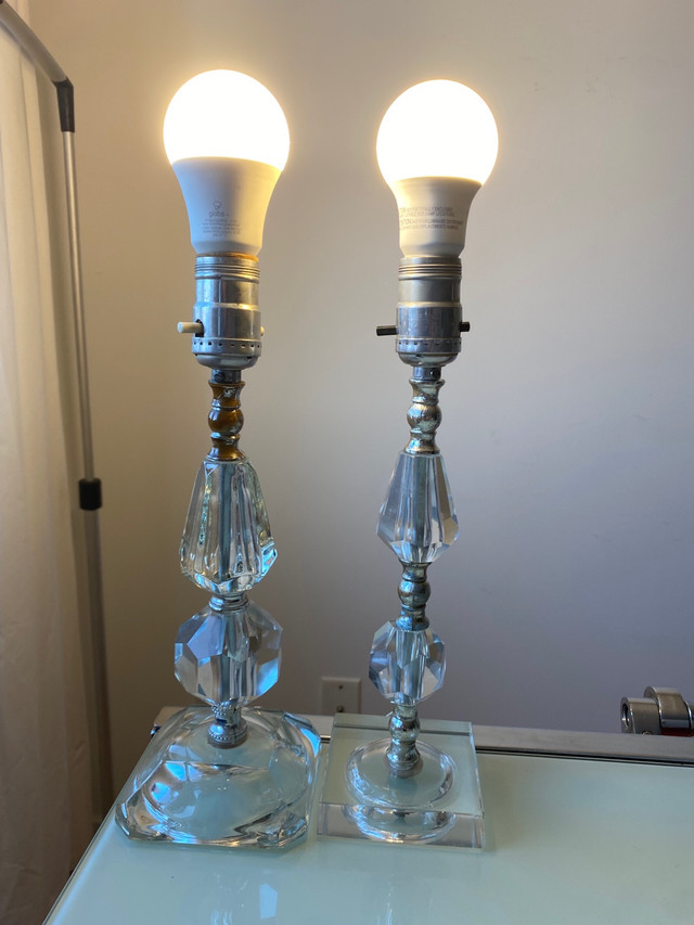 Lampe de table ou de chevet dans Éclairage intérieur et plafonniers  à Ville de Montréal - Image 4