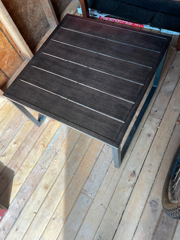 Brown Outdoor Coffee Table in Coffee Tables in Moncton