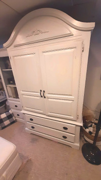 Solid Pine Wardrobe/ Closet / Armoire/ Entertainment Unit $200