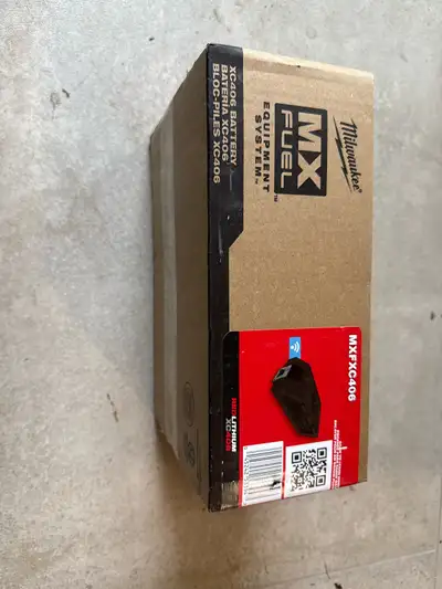 Milwaukee mx fuel battery, View more
