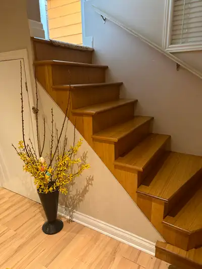2-Bedroom Furnished Basement Apartment for Rent (6-Month Lease) – Yonge & Major Mackenzie Bright and...