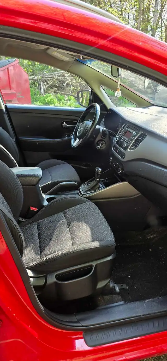 Kia Rondo automatic469587202053263363