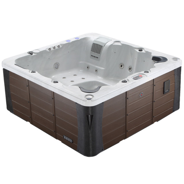 7ft, 46-jet Restored Hot Tub - Erie SE in Hot Tubs & Pools in Dartmouth - Image 3