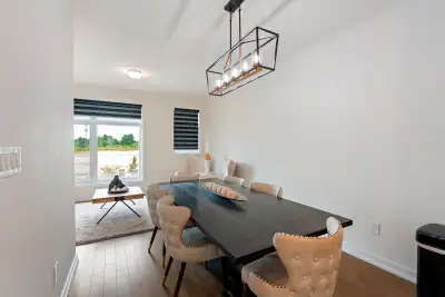 - The townhome has 3 bedrooms. - It has 4 washrooms (2 Full Washrooms & 2 Powder Rooms) - The total...