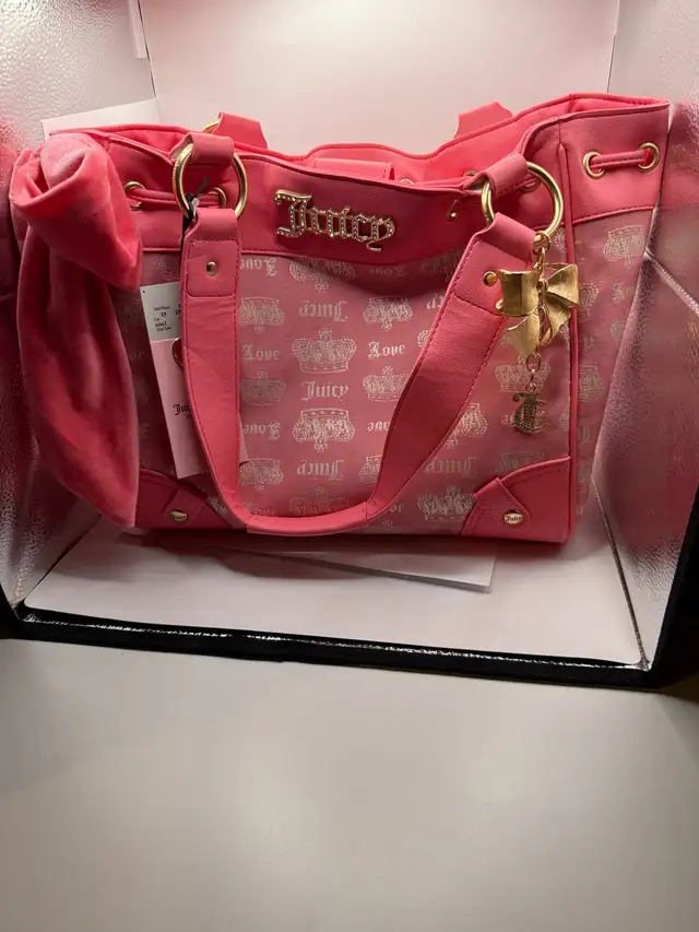 pink juicy couture day dreamer with bow and charm628632753848351213