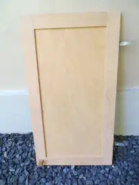1 porte d'armoire