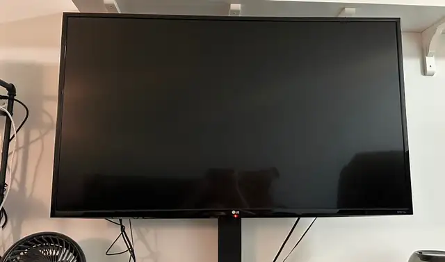 55” LG smart TV for sale in TVs in Edmonton - Image 4
