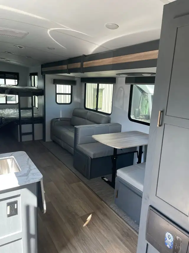 2024 Keystone Bullet 290BHS in Travel Trailers & Campers in Regina - Image 5