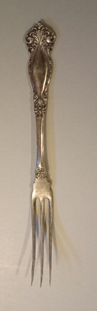 Vintage Toronto Silver Plate Co. Lemon Fork