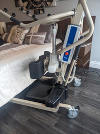 Invacare Reliant 350 Stand-Up Lift