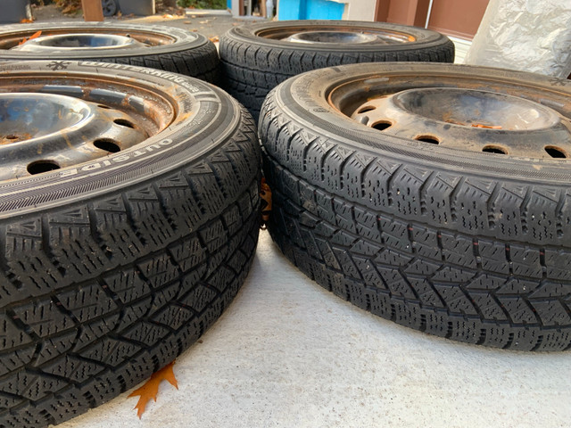 Winter tires (4) 215x16x60 with rims 5x117 - 80% Tread in Tires & Rims in Mississauga / Peel Region - Image 4
