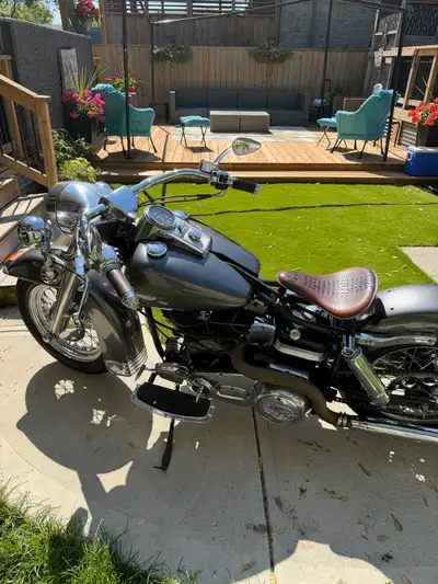 1977 Harley Davidson Shovelhead FLH. 74 cubic inch. Restored bike. To many new items to list. Bike r...