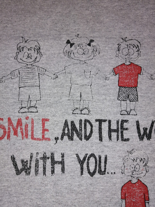 Vintage Smile and the World Smiles With You......tshirt in Men's in Woodstock - Image 2