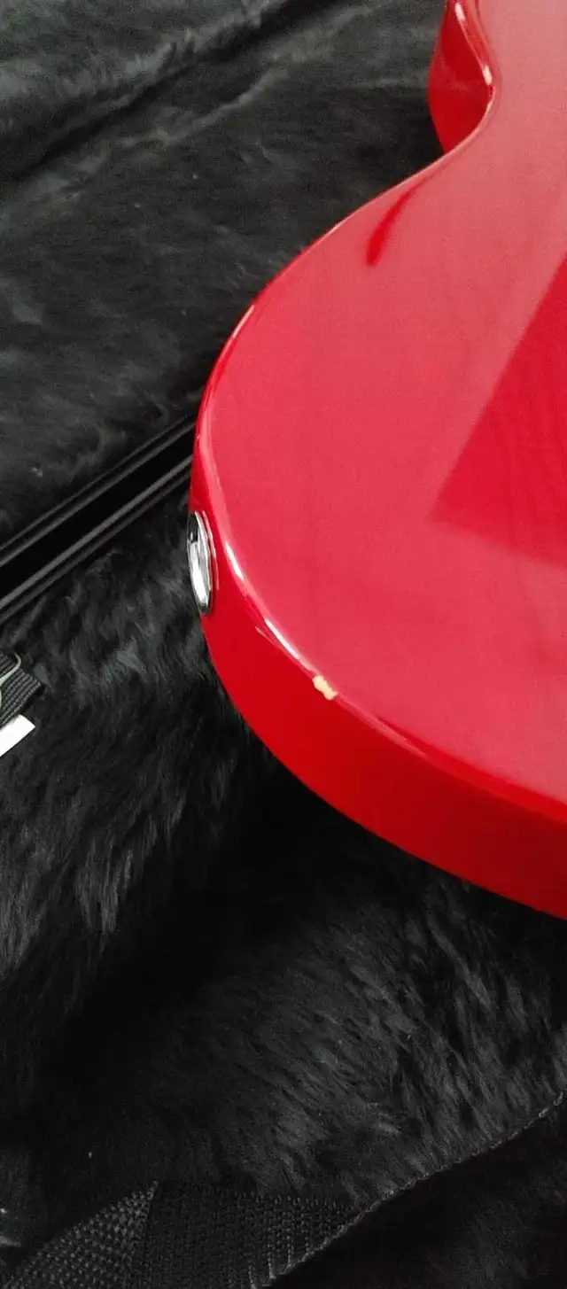 Fender Telecaster Rouge Corona California in Guitars in Laval / North Shore - Image 7