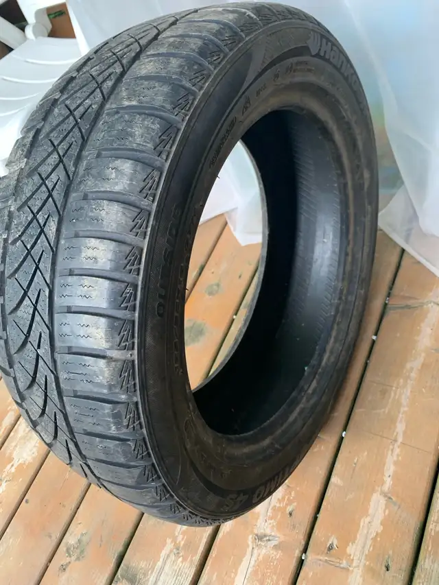 2 Pneus d'été 225/60/17 in Tires & Rims in City of Montréal - Image 11