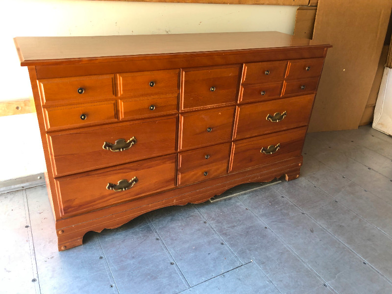 60 inch Bedroom Dresser Dressers & Wardrobes Cape Breton Kijiji