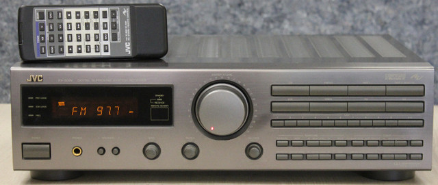 JVC RX 509V Receiver w/remote in Stereo Systems & Home Theatre in St. Catharines