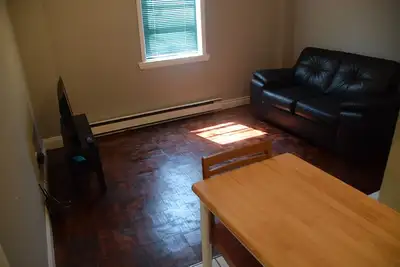 Lovely 1-bedroom furnished apartment central-Toronto west