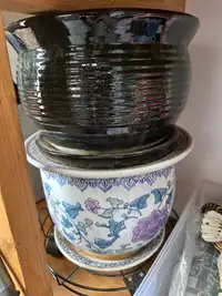  Ceramic plant pots