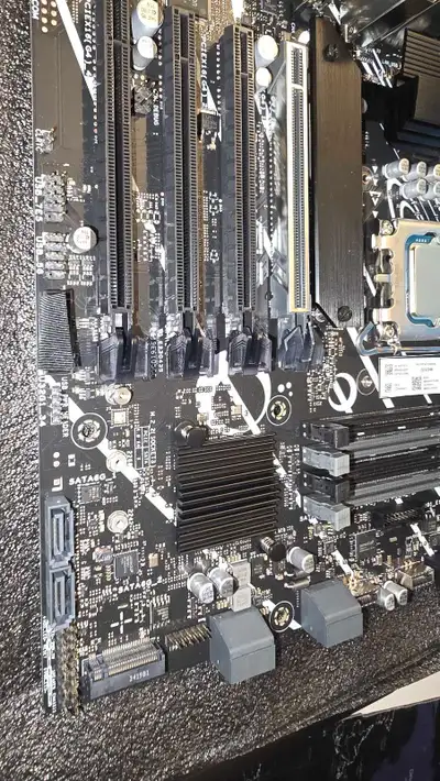 Mother Board(G16CHR), Processor(Intel i7 14700F) and Heat Sink , View more